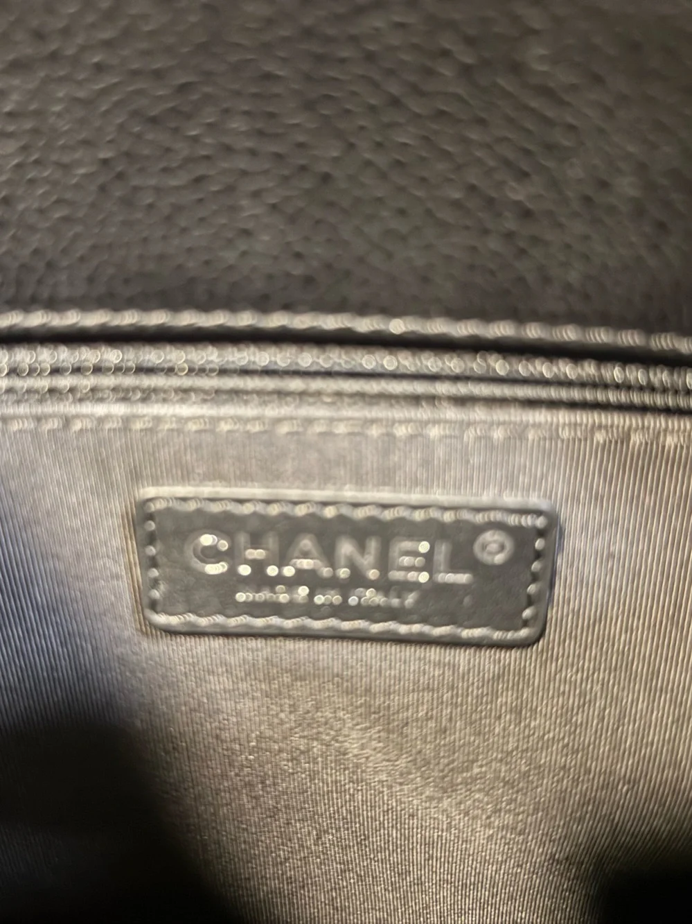 Authentic Chanel - Large Shopping tote in black caviar leather and ruthenium